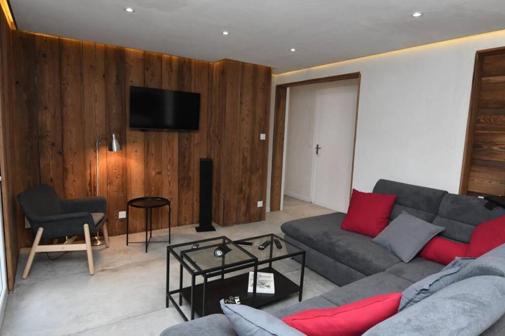 Logement Renove Avec Vue Panoramique La Saussaz Екстериор снимка